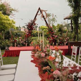Trang tr&iacute; tiệc cưới Nicolas v&agrave; Dominique